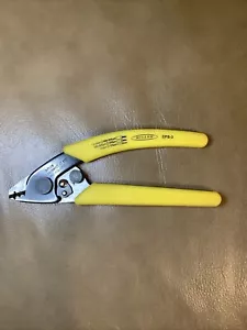 1 Pc Ripley-tools Miller 81300 CFS-3 Three Hole Fiber Optic Stripper Curved Type - Picture 1 of 2