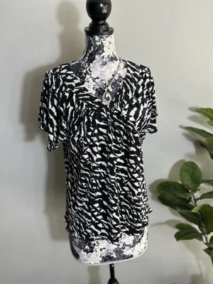 SagHarbor 复古女式斑马印花 V 领短袖衬衫尺寸 PXL — 第 1/4 张图片