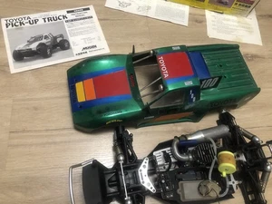 Mugen 1/8 Vintage Toyota Pick-up Truck - Imagen 1 de 20
