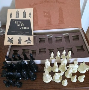1947 Kingsway Florentine Chess Set 11th Century Chessmen Instructions Box - Picture 1 of 14