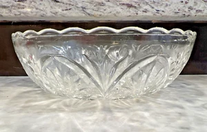 Brilliant Starburst Pattern Cut Glass 8" Round Serving Bowl ~ Vintage 1960's - Picture 1 of 4