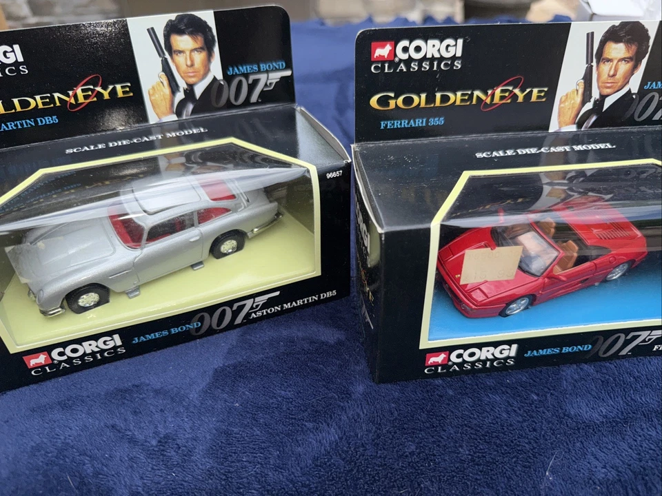 Corgi James Bond Cars Lot  1995 - Aston Martin Silver DB5 And Red Ferrari 355 - Image 1 of 4