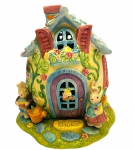 #0044 VTG AVON Easter theme ceramic house - Picture 1 of 12