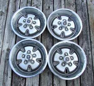 Set of 4 Vintage OEM 1970-1973 Ford Mustang 14" SILVER Mag Hubcaps Wheel Covers - Picture 1 of 23