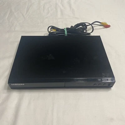 Samsung DVD-E360 DVD Player (Black) Tested Work! Comes With AV Cord/No Remote - Image 1 of 4