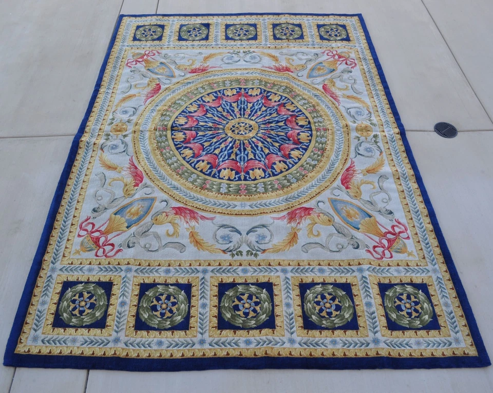 Wool French Savonnerie Rug | Hand-knotted Thick and Plush Wool Area Rug 9'x13' - Image 1 of 4