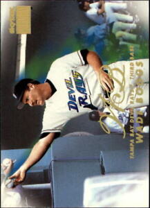 1999 SkyBox Premium Tampa Bay Devil Rays Baseball Card #153 Wade Boggs