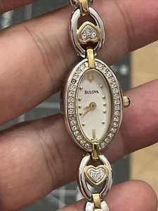 Bulova C899217 Damas Cristal/Diamante Bisel y Corazones Dos Tonos - Imagen 1 de 11