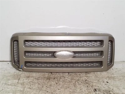 Pueblo Gold Grille Painted Body Color Surround | Fits 2005 Ford Excursion - Image 1 of 4