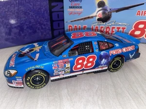 LARGE 1/24 Scale 2000 NASCAR DALE JARRETT AIR FORCE LIMITED EDITION FORD #88 - Picture 1 of 9