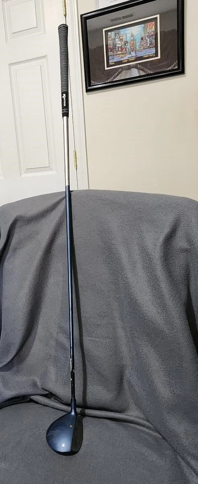 SQUARE TWO LIGHT AND EASY 4.4.4 #7 WOOD 24* LADIES W/MIDSIZE GRIP - Image 1 of 4