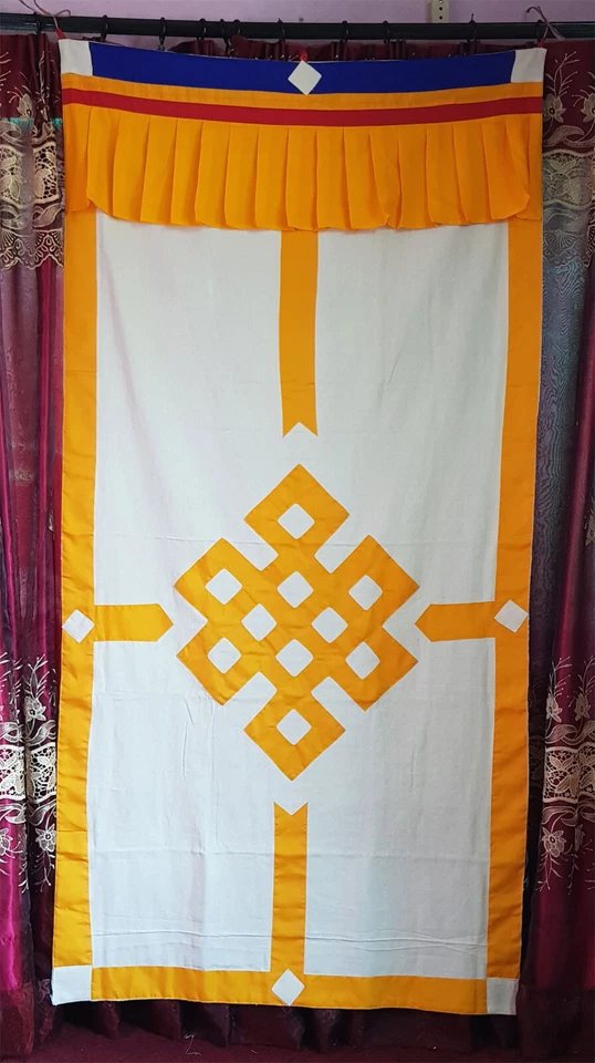 Cortina de puerta de algodón tibetano símbolo nudo sin fin de Nepal Foto 1 de 1