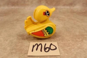 M60 VINTAGE YELLOW PLASTIC WIND UP FUNNY DUCK MADE IN HONG KONG - Picture 1 of 1