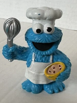Cake Topper Sesame Street Workshop Cookie Monster Baking Figure 2012 Hasbro 3.5” - Image 1 of 4