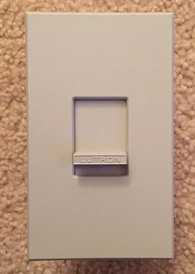LUTRON N-600-GR NOVA, ATENUADOR DESLIZANTE MONOPOLAR, 600W, GRIS Foto 1 de 4