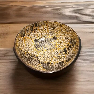 Cuenco de coco decorativo artesanal - Envío rápido, hacer oferta, decoración única. Foto 1 de 4