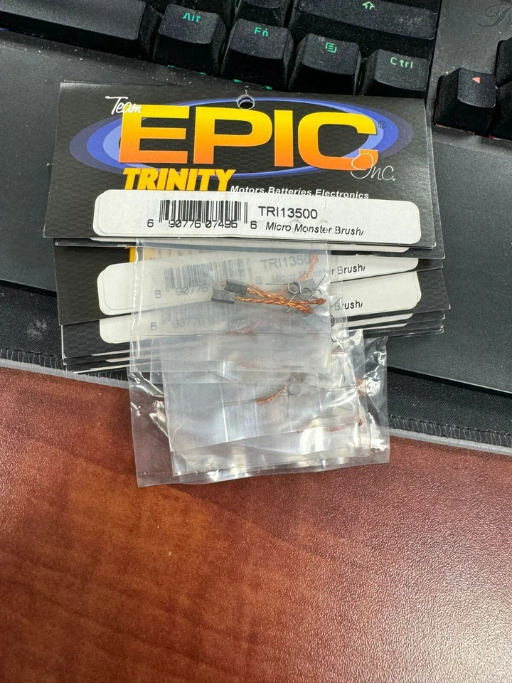 X10 Vintage Trinity TRI13500 Micro Monster Brush - Image 1 of 1