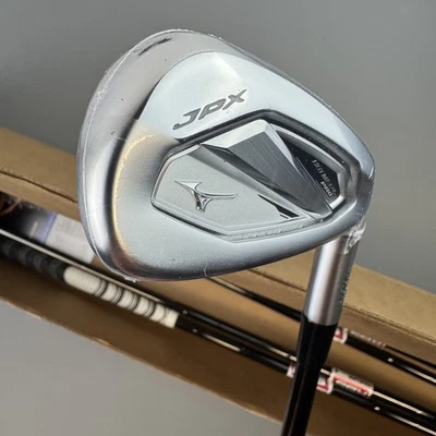 Mizuno JPX 925 Hot Metal Pro Irons 5-PW KBS T/Lite Black PVD Stiff +0.5'' 2 Up - Image 1 of 4