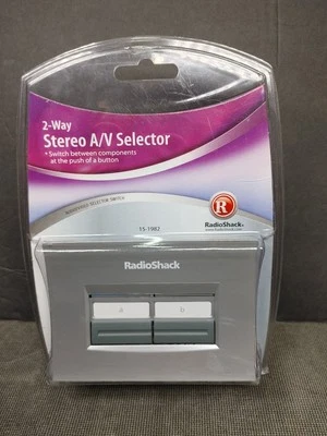 Radio Shack 2-Way Stereo A/V Switch Selector RCA 15-1982 Audio Video New - Image 1 of 2