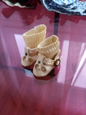 Gautier-Languereau  chaussures Kneipp de poupée Bleuette ou Jumeau taille 1 ou 2 - Photo 1/4