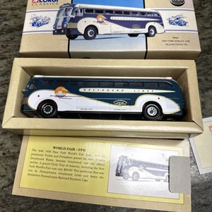 1/50 Corgi Vintage Busses 98460 NY World’s Fair Yellow Coach D0596 LZ - Picture 1 of 9