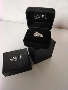 Zales Beautiful Diamond 1 1/2 CTW 14K WG Wedding Ring 2 Piece Set Never Worn - Picture 1 of 10