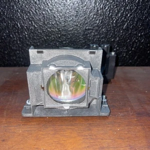 IET Original OEM Ersatzlampe für Mitsubishi HD1000 Projektor Power von Ushio - Bild 1 von 4