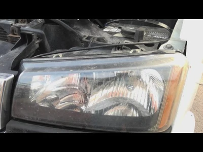 Conjunto de faros izquierdos usados se adapta a: Chevrolet Silverado 1500 2006 camioneta clásica Foto 1 de 4