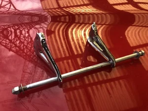 HONDA GL 1000 Motoraufhängung Chrom  - Bild 1 von 7
