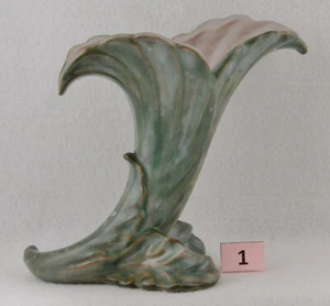 Stangl  Pottery Green Vase 3563 (7 1/4" Tall) - Picture 1 of 7