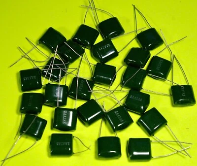 Lote de 25 condensadores radiales de película 10 % poliéster .47uf 100v 2A474K Foto 1 de 2