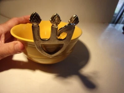 Cazuela/plato de servir vintage reposacuchara - plato de plata - $8 s/h Foto 1 de 4