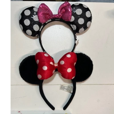 Diadema Orejas de Minnie Mouse Parques Disney Rojo Lunares Lazo Lentejuelas Orejas Foto 1 de 4