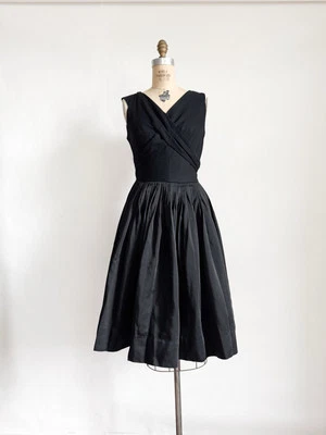 Vintage 1950s Tailored Jr. Wool & Satin Full Skirt Cocktail Party Dress M - Image 1 of 4