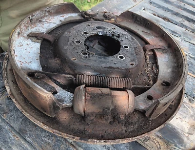 Passenger Side Front Inner Brake Plate W/Parts From a 1947 Studebaker Truck M16 - Image 1 of 4