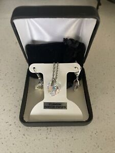Beautiful Swarovski Heart Dangling Crystal Necklace and Earring Set