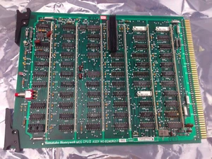YAMATAKE HONEYWELL	82408217-001	CPU Card - Bild 1 von 2
