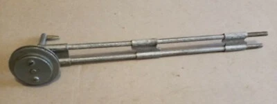 Projetor de cinema vintage Victor 16mm. Peça de reposição traseira usada  - Imagem 1 de 4