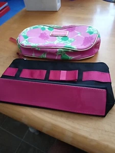 Lotto di 2 sacchetti per trucco...Lilly Pulitzer e Lancome Paris. Rosa floreale e nero - Foto 1 di 5