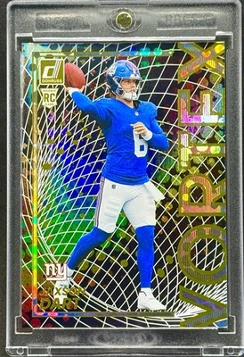 Jaxson Dart  RARE ROOKIE RC BLACK GOLD   REFRACTOR INVESTMENT CARD  GIANTS MINT - Image 1 of 2