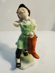 Herend Porcelain Boy w/Boots Shoemaker’s Assistant Hand Painted Perfect - Picture 1 of 6