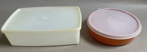 Vintage Tupperware ciotola arancione e contenitore rettangolare con coperchi - Foto 1 di 5