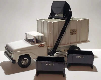 Tonka 1959 Garbage Sanitation System Dumpster Service Truck Pressed Steel B-203 - Image 1 of 4