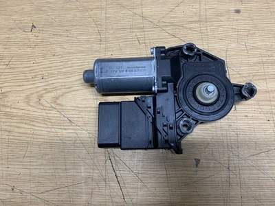 VW Golf Plus 5M 2013 Fensterhebermotor elektrisch Tür hinten rechts 5M0 839 402F - Bild 1 von 4