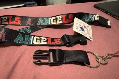 Los Angeles Angels Mexican Flag Colored Lanyard MLB AMINCO - Image 1 of 4
