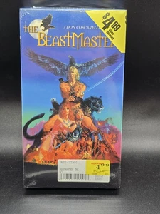 The Beastmaster (VHS 2001) New Sealed Anchor Bay Marc Singer Rip Torn Coscarelli - Foto 1 di 6