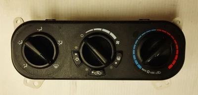 Dodge Caliber 2008 control de clima P55111874AF Foto 1 de 3