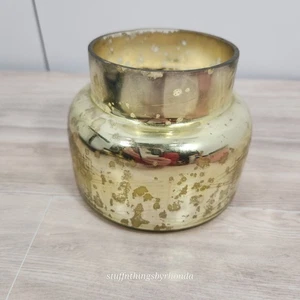 Anthropology Capri Blue Aloha Orchid Candle in 19 oz Glass Volcano Jar - Picture 1 of 4