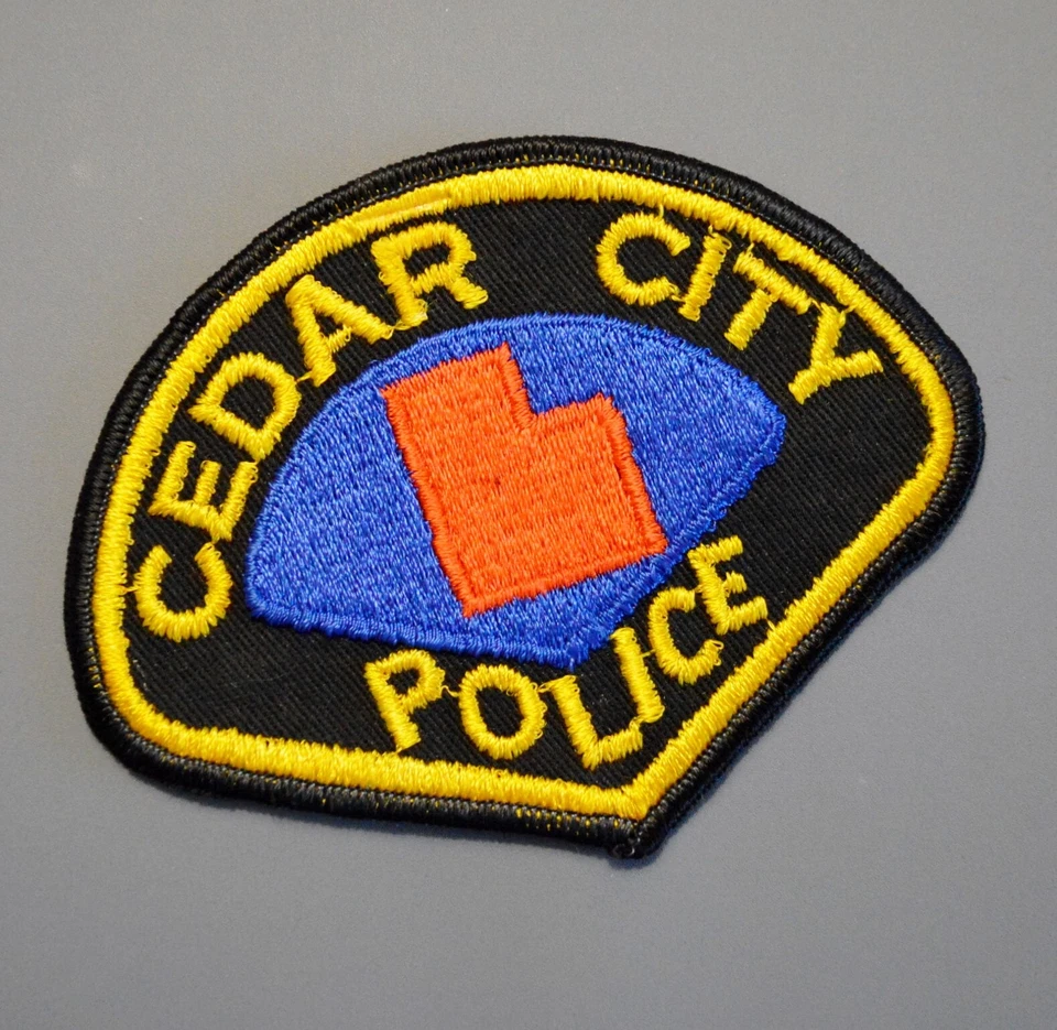 Cedar City Utah Police Patch ++ Mint Iron County UT - Image 1 of 1
