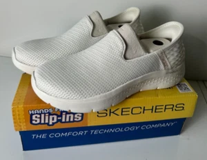 Skechers Womens 8.5 Performance Go Walk Flex Relish Slip-In Sneaker Shoes 124963 - Picture 1 of 7